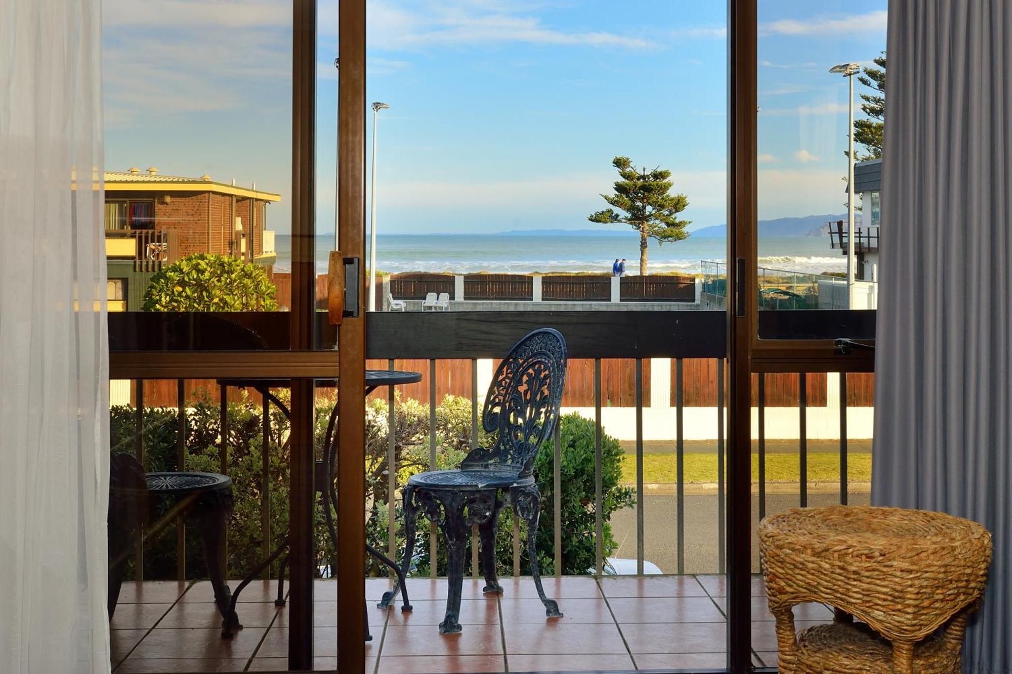 Waikanae Beach Motel Gisborne Szoba fotó