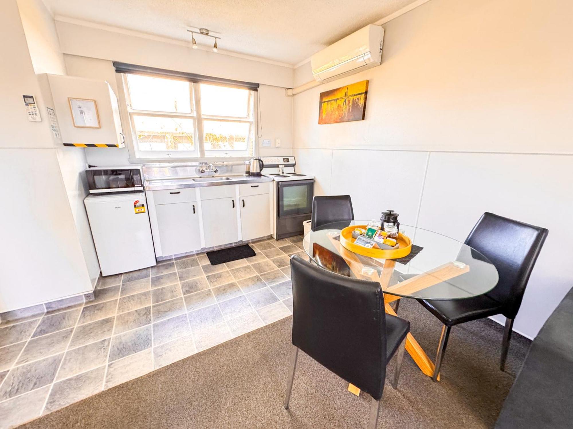 Waikanae Beach Motel Gisborne Kültér fotó