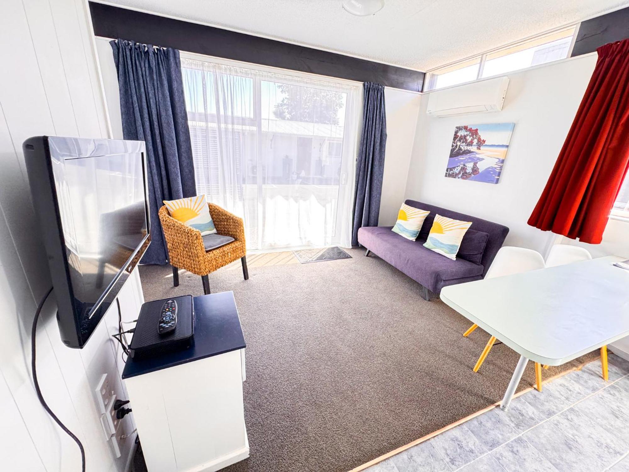 Waikanae Beach Motel Gisborne Kültér fotó