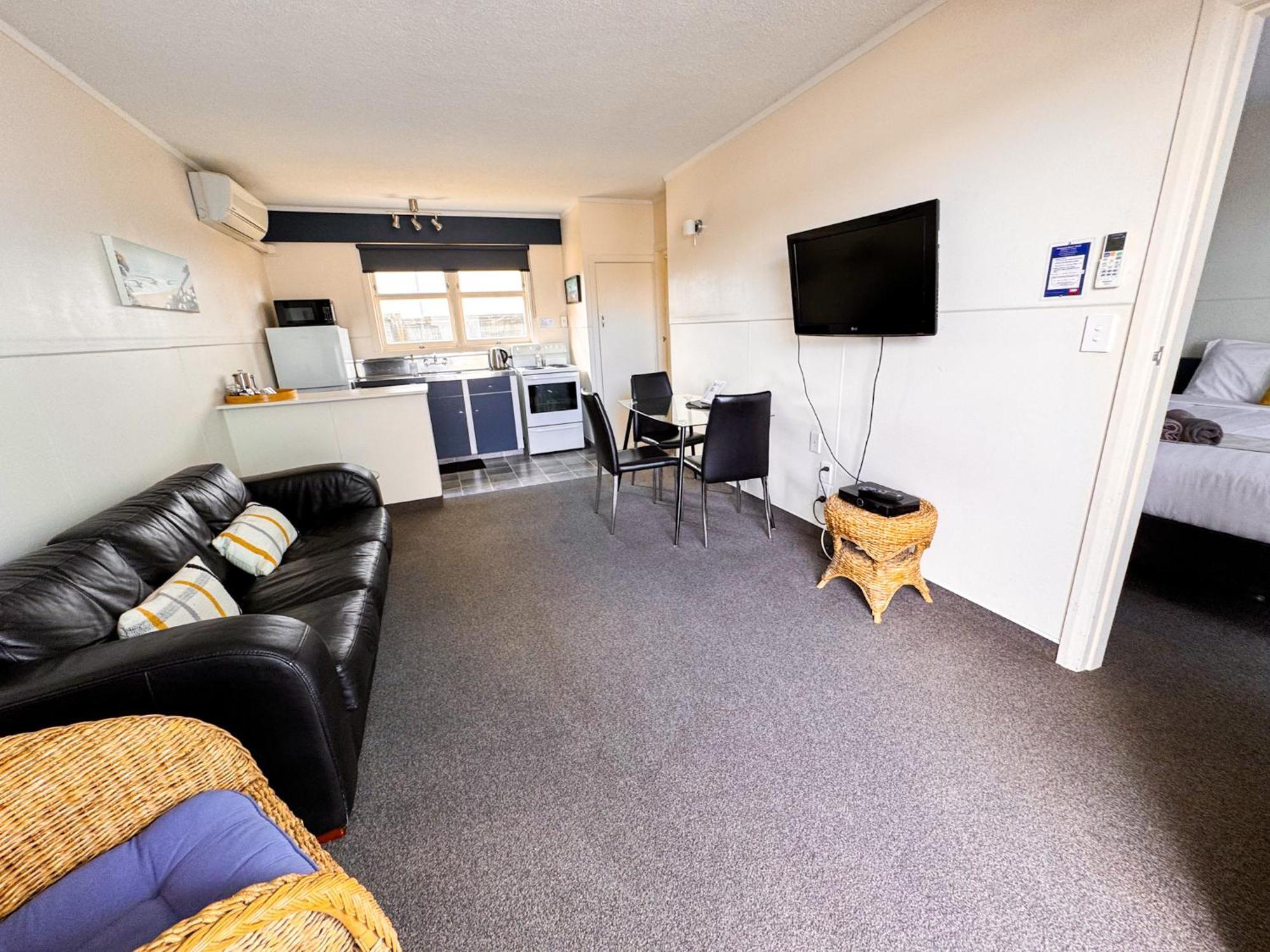 Waikanae Beach Motel Gisborne Kültér fotó