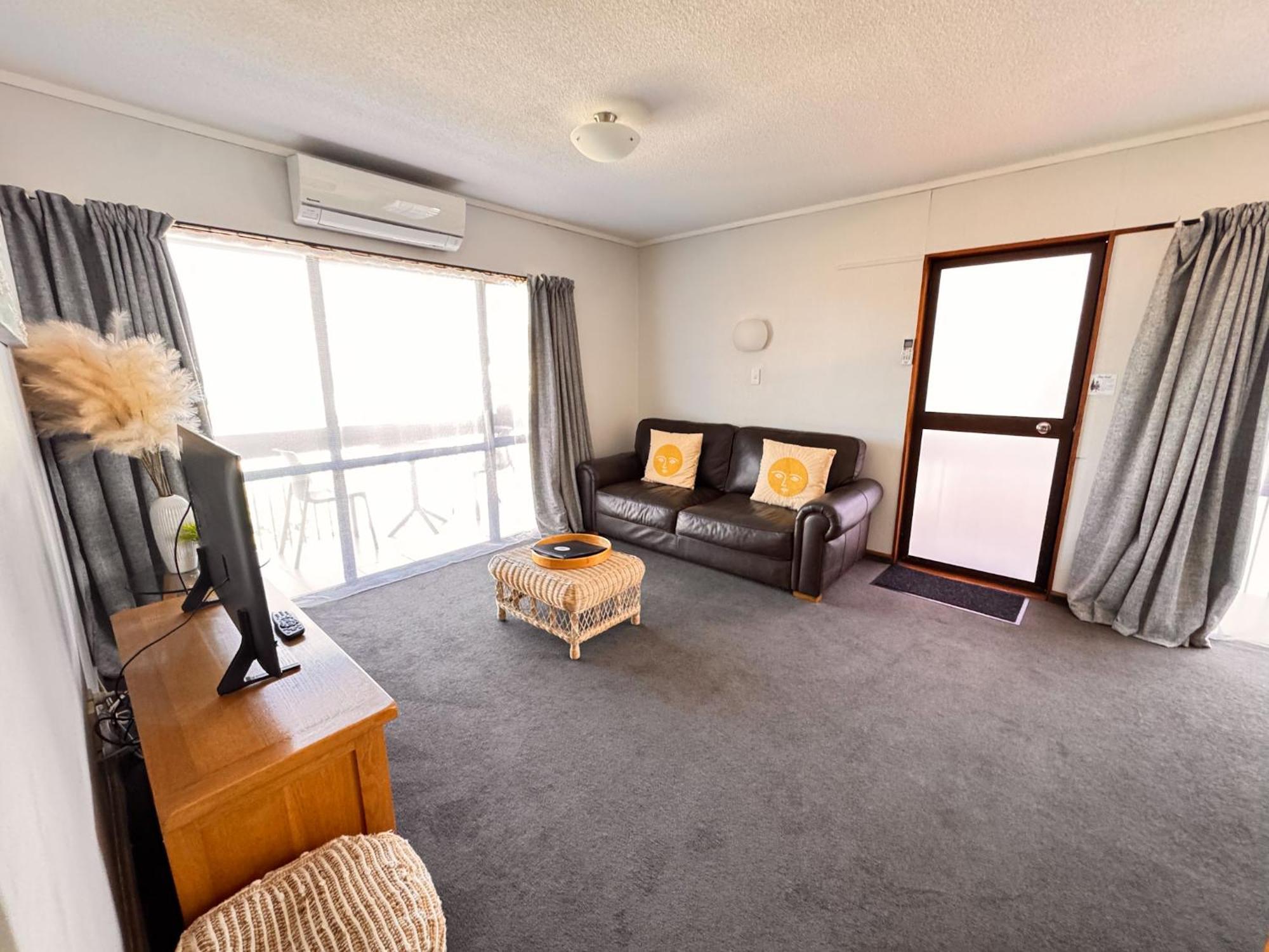 Waikanae Beach Motel Gisborne Kültér fotó